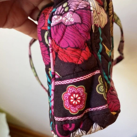 ☀️Vera Bradley Small adjustable strap purse 👛 - Picture 10 of 10